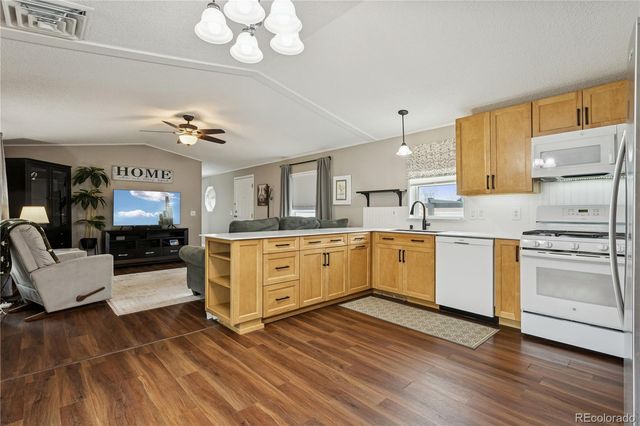 1540 E Street, Golden, CO 80401