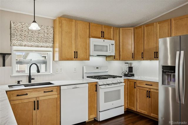 1540 E Street, Golden, CO 80401