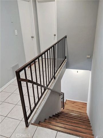 15527 Parthenia Street 4, North Hills, CA 91343