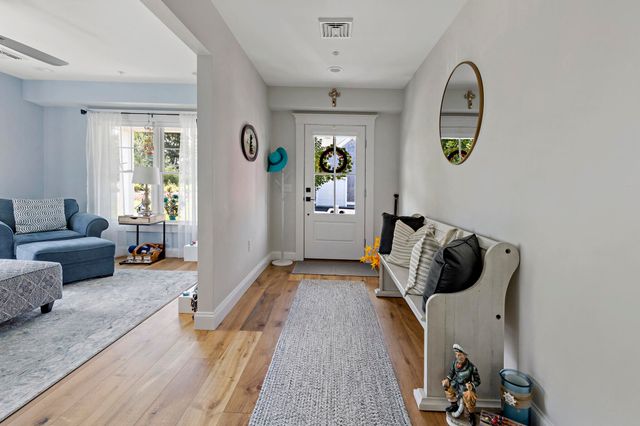 10 Bank Street UNIT 10, Eastham, MA 02642