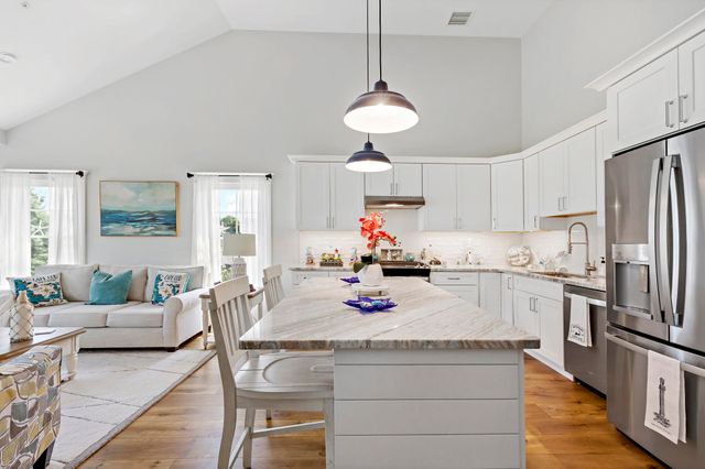 10 Bank Street UNIT 10, Eastham, MA 02642
