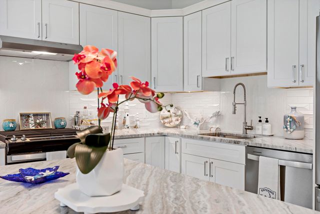 10 Bank Street UNIT 10, Eastham, MA 02642