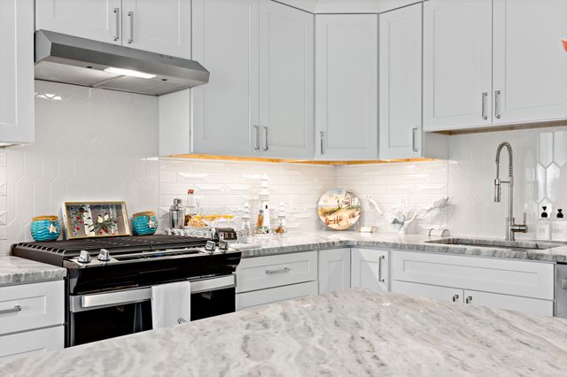 10 Bank Street UNIT 10, Eastham, MA 02642
