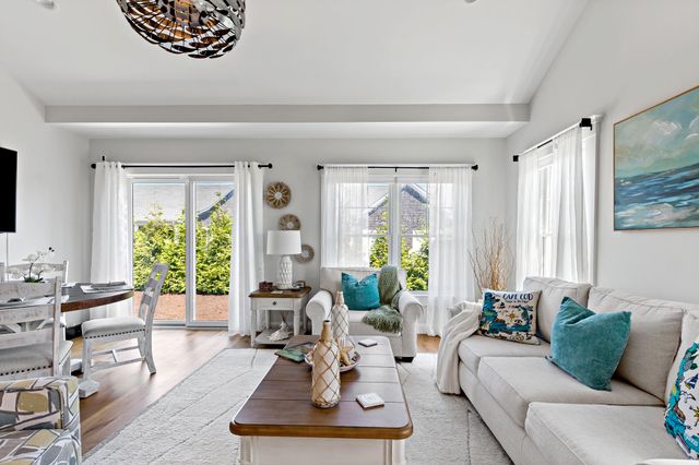 10 Bank Street UNIT 10, Eastham, MA 02642