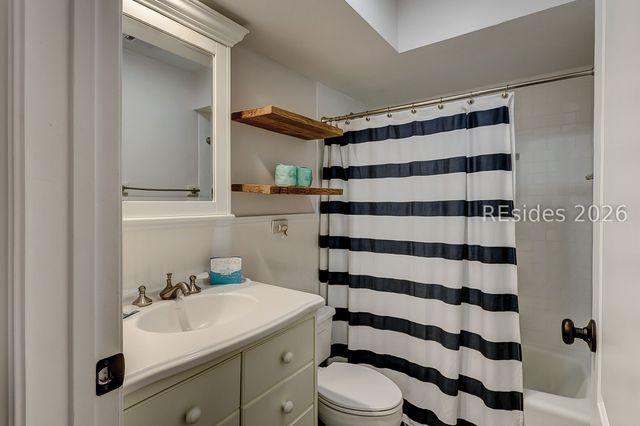 60 Carnoustie Rd Apt 979, Hilton Head Island, SC 29928