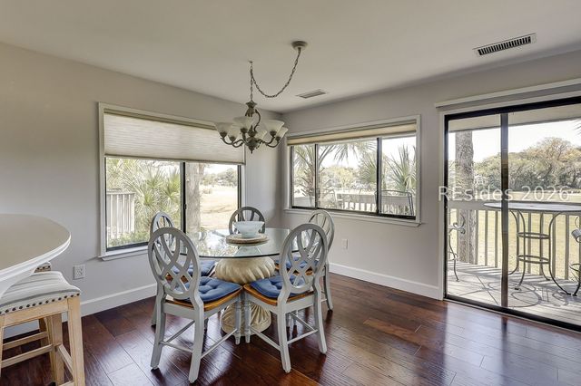 60 Carnoustie Rd Apt 979, Hilton Head Island, SC 29928