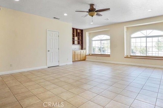 12771 Elm Street, Oak Hills, CA 92344