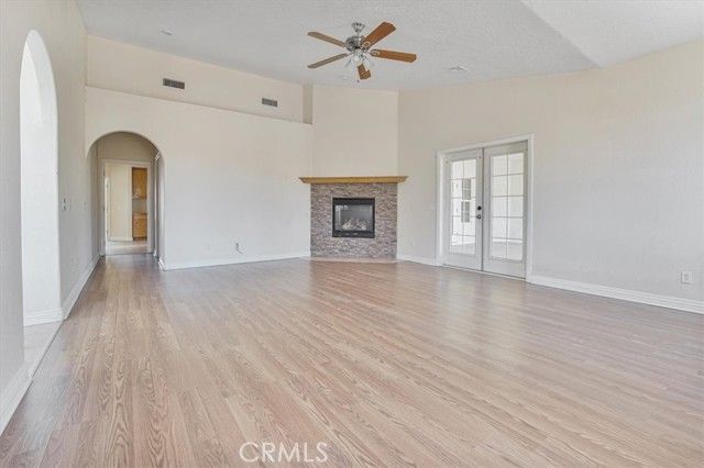 12771 Elm Street, Oak Hills, CA 92344