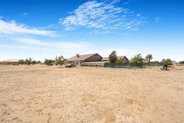 12771 Elm Street, Oak Hills, CA 92344