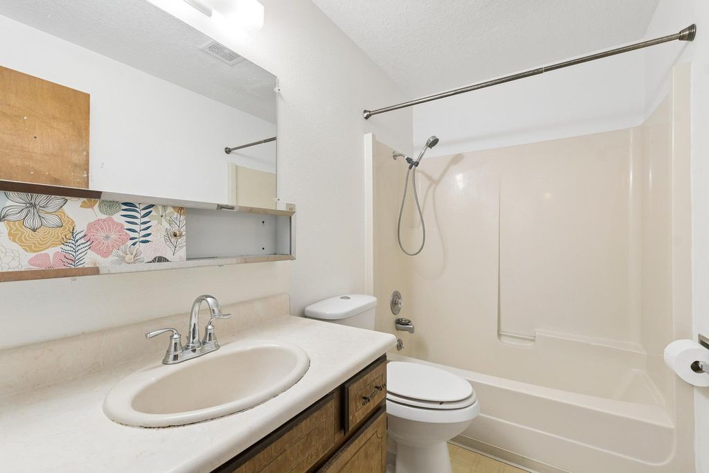 836 E Washington Street, Kalispell, MT 59901 photo 16