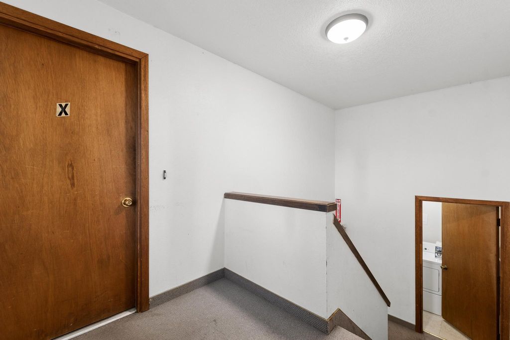 836 E Washington Street, Kalispell, MT 59901 photo 27