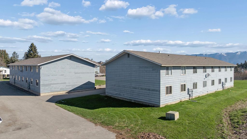 836 E Washington Street, Kalispell, MT 59901 photo 3