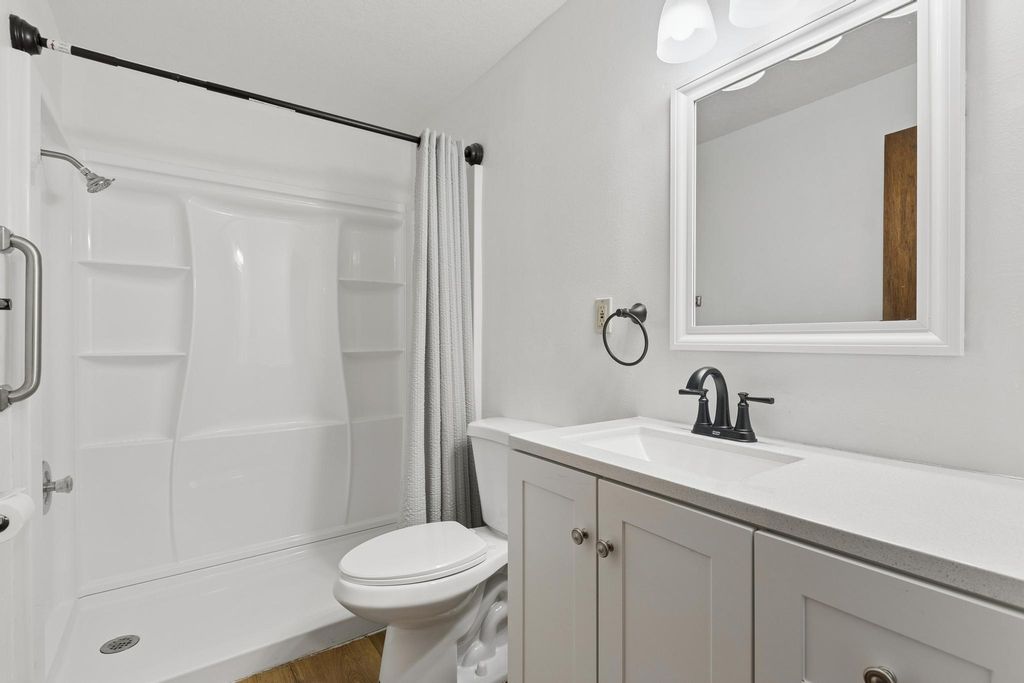 836 E Washington Street, Kalispell, MT 59901 photo 41