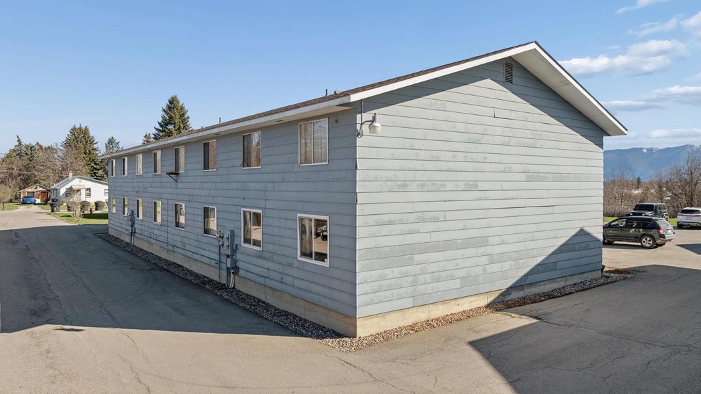 836 E Washington Street, Kalispell, MT 59901 photo 5