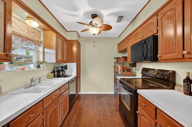 1145 S Timberline Drive, Benbrook, TX 76126