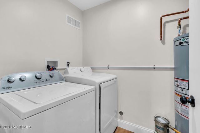 18-7 Augusta Court, Freehold, NJ 07728