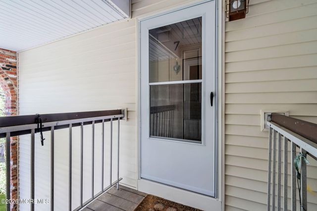 18-7 Augusta Court, Freehold, NJ 07728