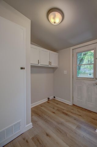 4605 Bear Lane, Valparaiso, IN 46383