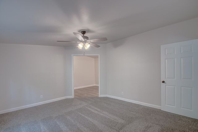 4605 Bear Lane, Valparaiso, IN 46383
