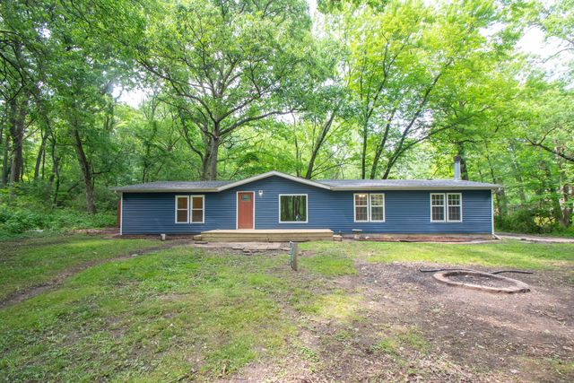 4605 Bear Lane, Valparaiso, IN 46383