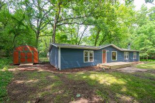 4605 Bear Lane, Valparaiso, IN 46383