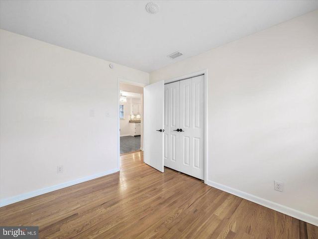 570 WELLTOWN RD, Winchester, VA 22603