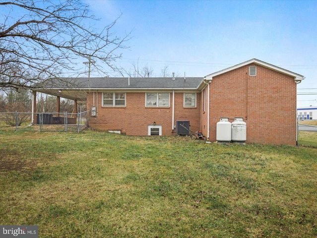 570 WELLTOWN RD, Winchester, VA 22603