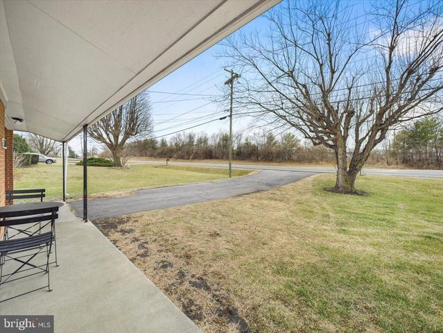 570 WELLTOWN RD, Winchester, VA 22603