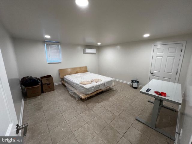 570 WELLTOWN RD, Winchester, VA 22603