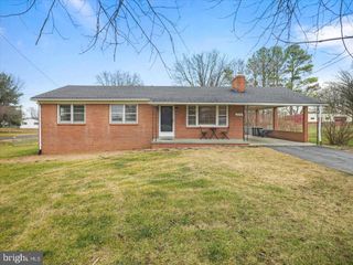 570 WELLTOWN RD, Winchester, VA 22603
