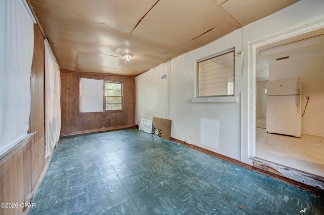 2224 Edgewood Drive, Panama City, FL 32405