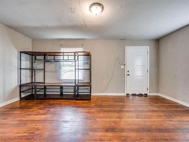 3205 SW 20th Street, Oklahoma City, OK 73108
