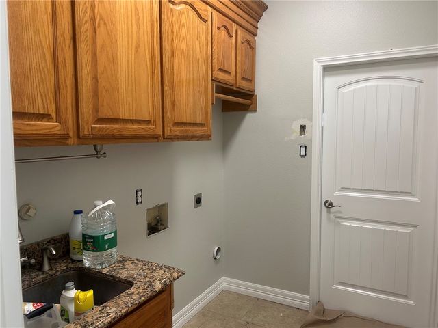 8302 Serenity Cir, Corpus Christi, TX 78414
