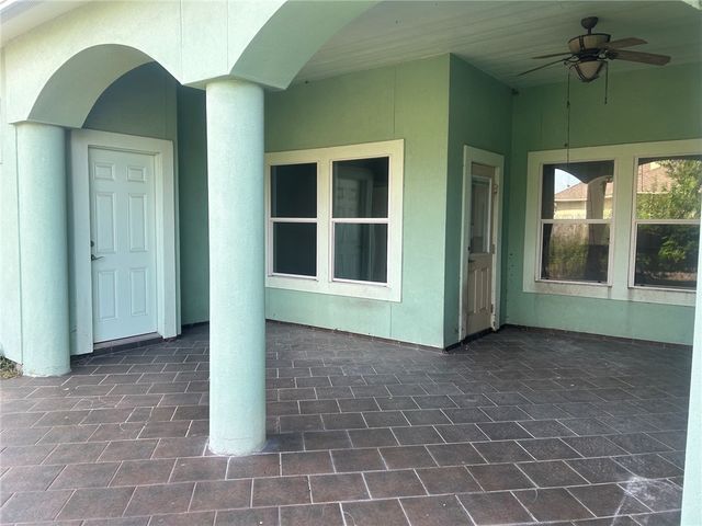8302 Serenity Cir, Corpus Christi, TX 78414