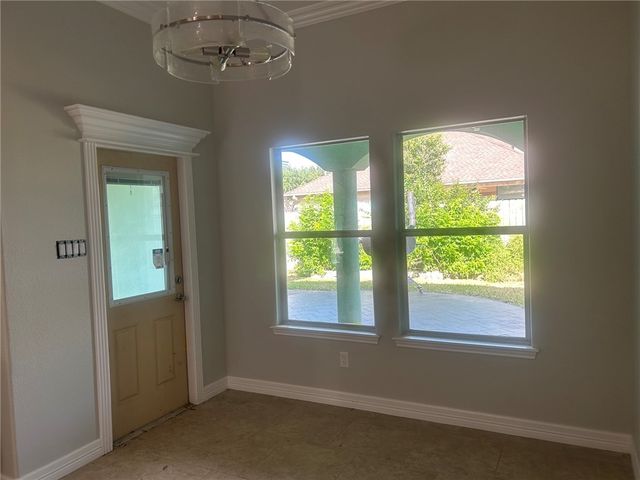 8302 Serenity Cir, Corpus Christi, TX 78414