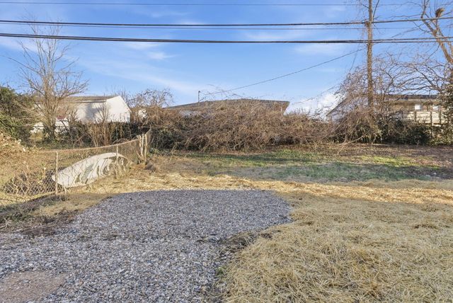 401 Hedgewood Drive, Lexington, KY 40509