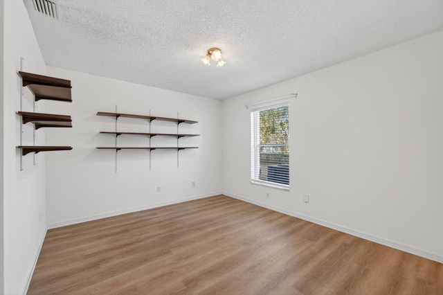 184 SW Uneeda Place, Port St. Lucie, Port St Lucie, FL 34953