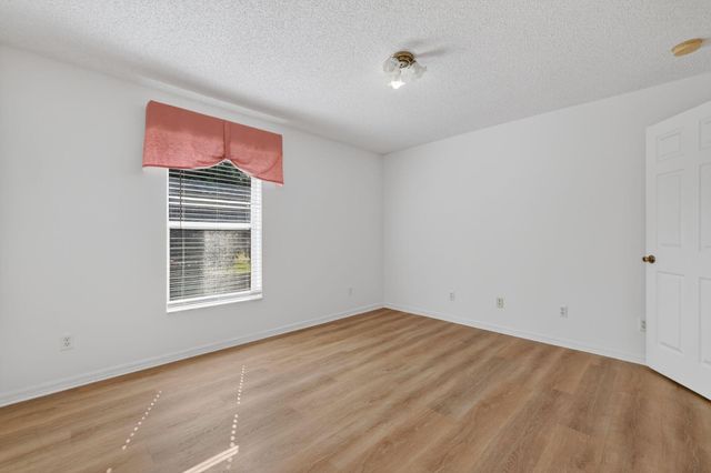 184 SW Uneeda Place, Port St. Lucie, Port St Lucie, FL 34953