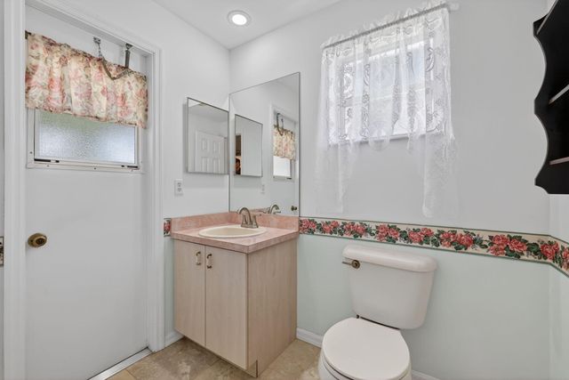 184 SW Uneeda Place, Port St. Lucie, Port St Lucie, FL 34953