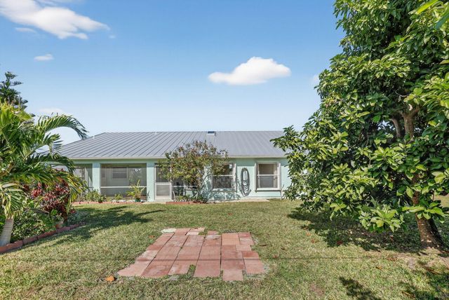 184 SW Uneeda Place, Port St. Lucie, Port St Lucie, FL 34953