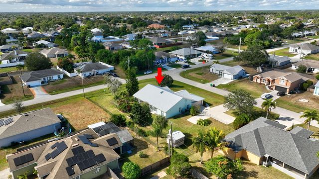 184 SW Uneeda Place, Port St. Lucie, Port St Lucie, FL 34953