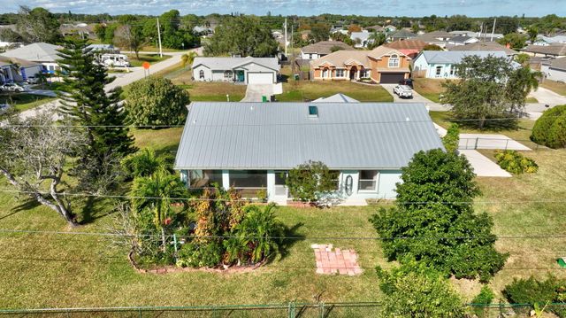 184 SW Uneeda Place, Port St. Lucie, Port St Lucie, FL 34953