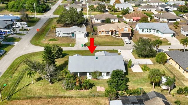 184 SW Uneeda Place, Port St. Lucie, Port St Lucie, FL 34953