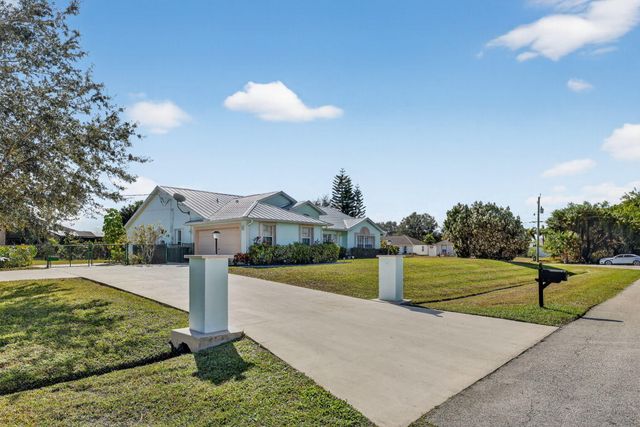 184 SW Uneeda Place, Port St. Lucie, Port St Lucie, FL 34953