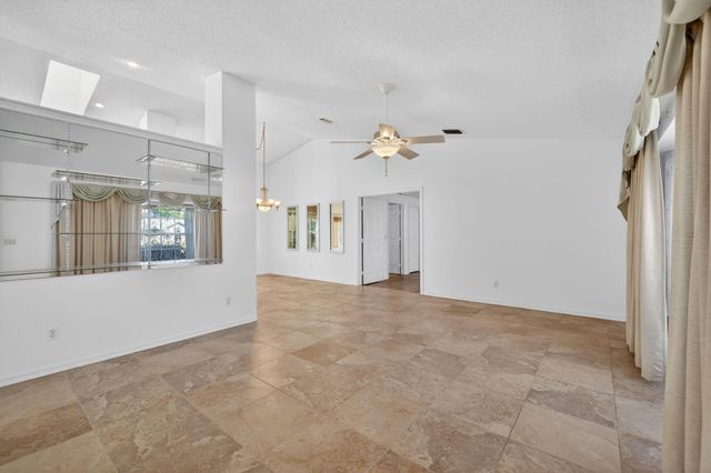 184 SW Uneeda Place, Port St. Lucie, Port St Lucie, FL 34953