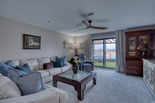 7515 Lauren Drive, Evansville, IN 47725