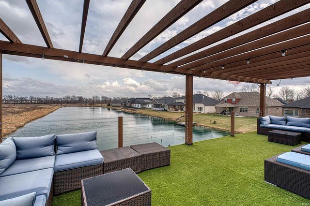 7515 Lauren Drive, Evansville, IN 47725