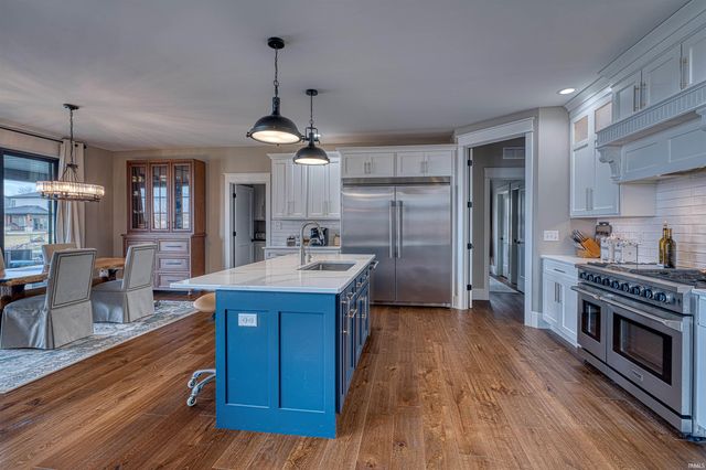 7515 Lauren Drive, Evansville, IN 47725