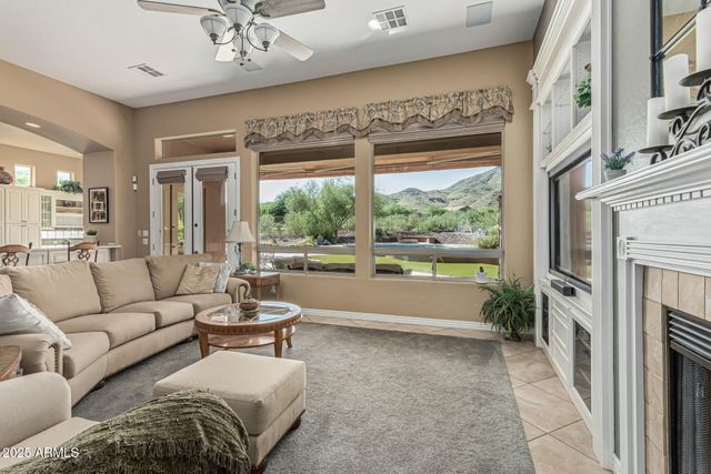 1619 W MOODY Trail, Phoenix, AZ 85041