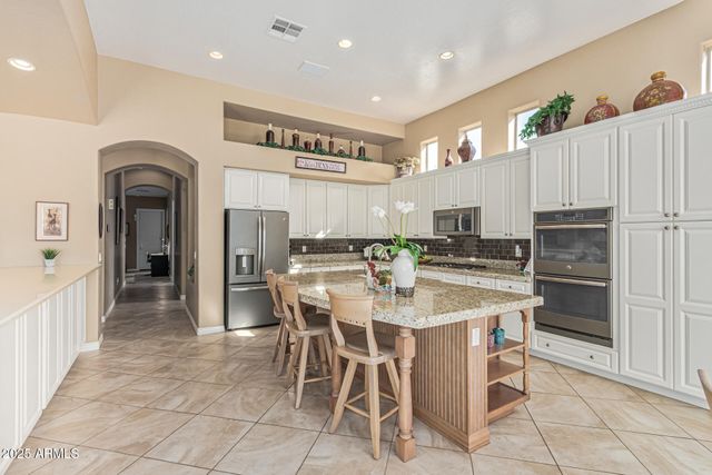 1619 W MOODY Trail, Phoenix, AZ 85041